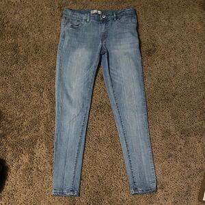 Girls Levi’s 710 Super Skinny Jeans